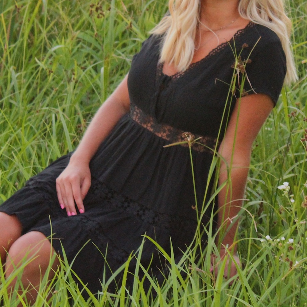 Black flowy dress